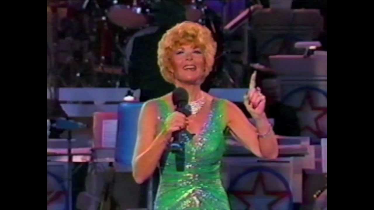 SHANI WALLIS -  I AM WHAT I AM - La Cage aux Folles