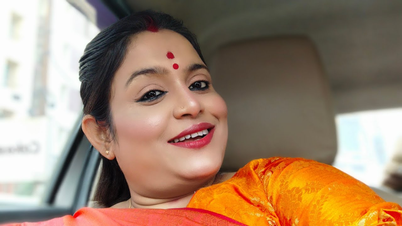 সন্ধ্যা বেলায় বসে আছি তুমি আমি দুজনে
