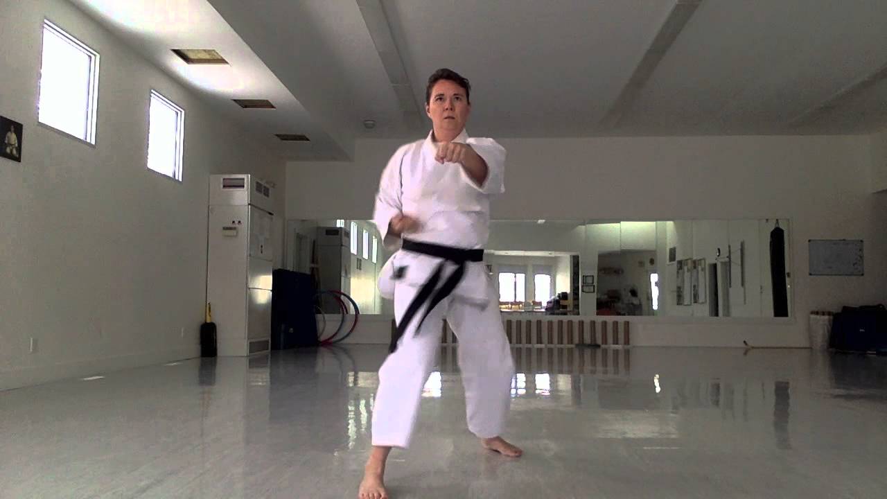 Body Dynamics Drill: Basic Hip Rotation for punches & blocks | Shotokan Karate
