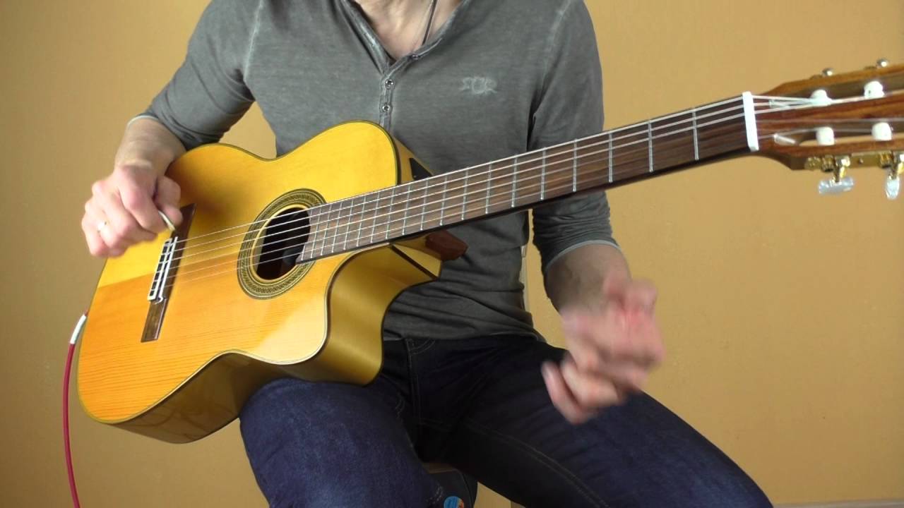 Sold: Yamaha CGX171SCF Nylonstring Cutaway, Pickup/Mikro,hochwertiges Flamenco Modell
