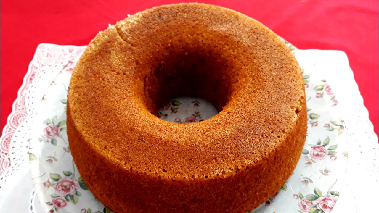 Bolo de cenoura com biomassa  de banana verde
