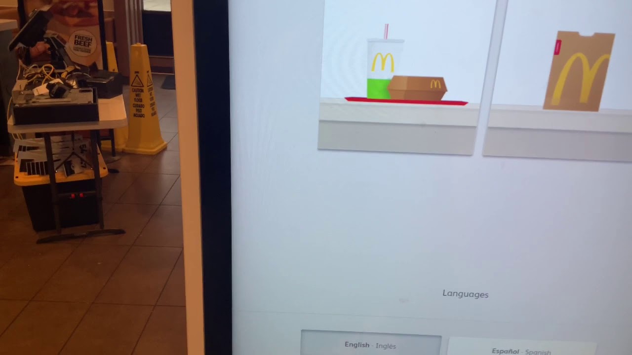 McDonald&rsquo;s touch screen ordering