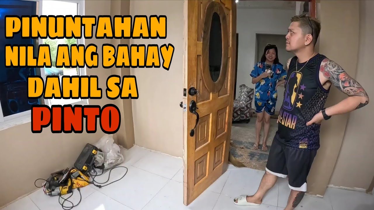 PUMUNTA NG BUCANA  PARA MAKITA ANG MAHIWAGANG PINTO