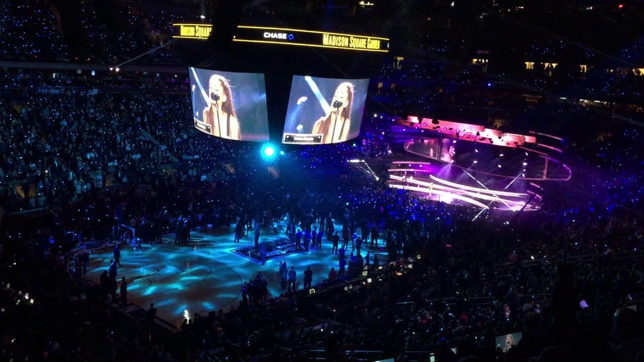 NBA - 2015 all star game New York NYC - Ariana Grande Nicki Minaj