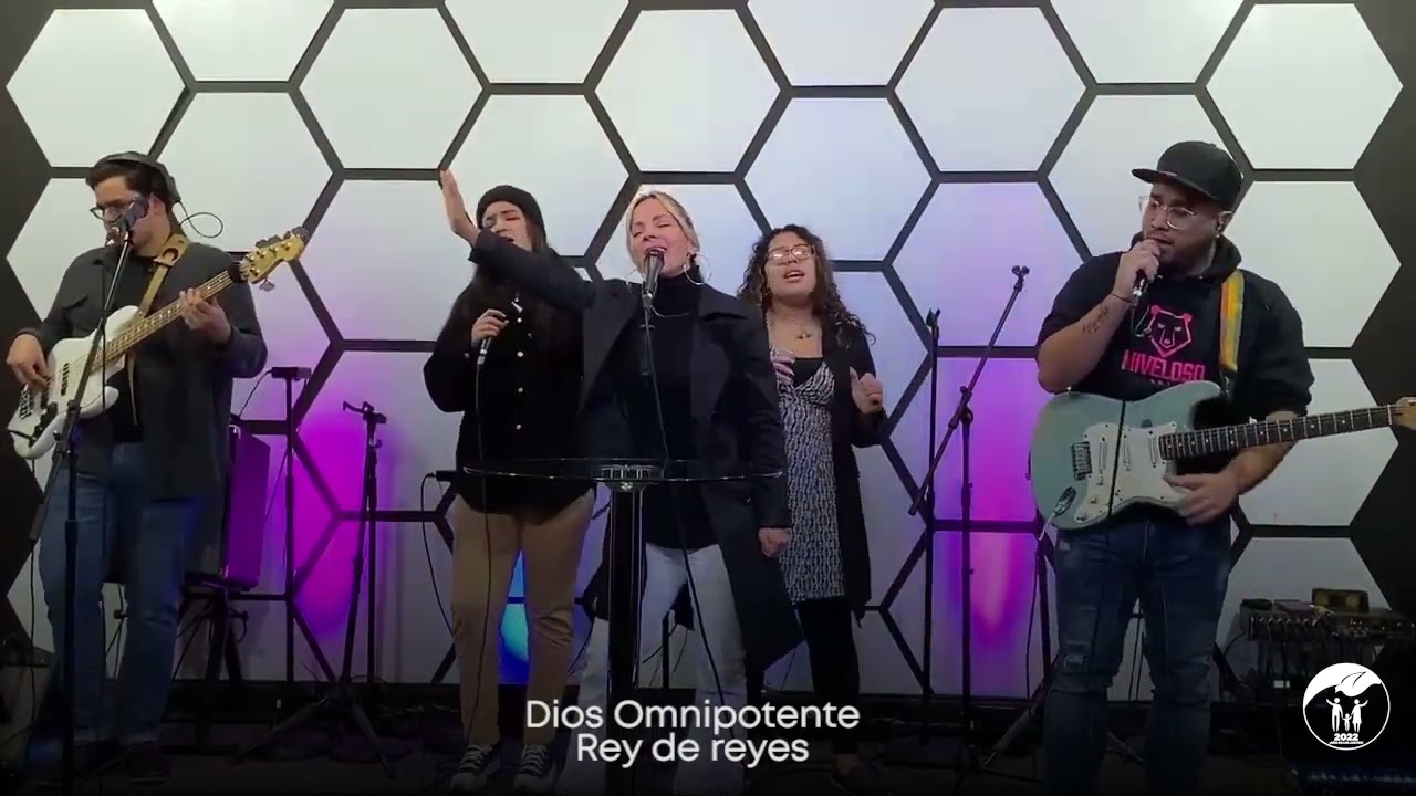 SOBERANO DIOS