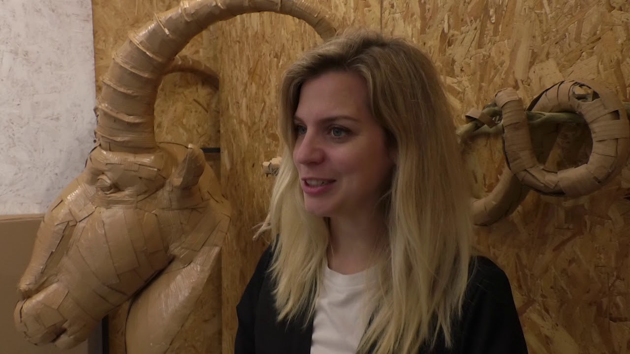A classically trained artist has made her way to York to put on a show with a twist