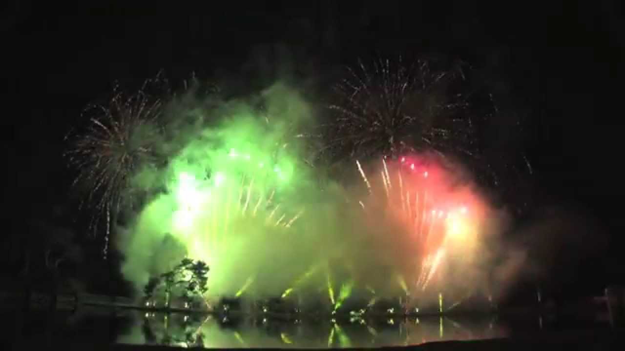 ALTON TOWERS FIREWORK SPECTACULAR 2012 by JUBILEE FIREWORKS