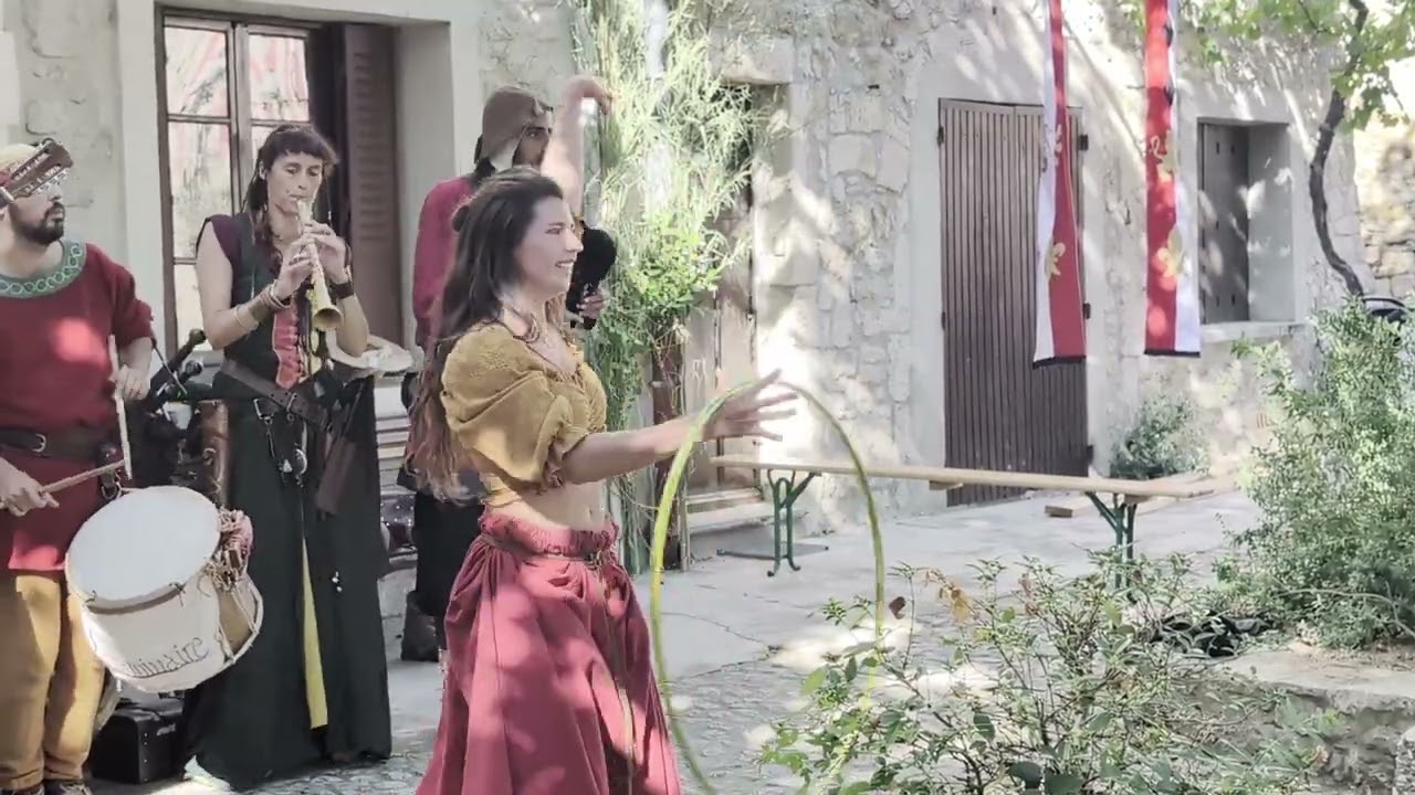 Aiguèze fête médiévale
