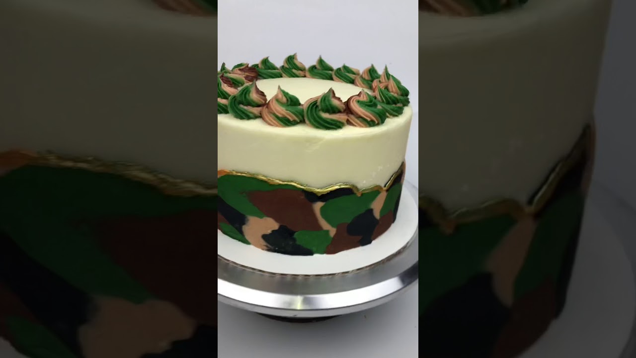 Army theme camp cake