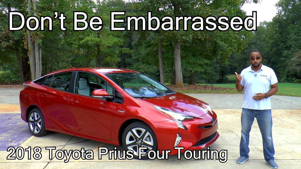 Обзор Toyota Prius Four Touring 2018 года — почему я больше не смущаюсь