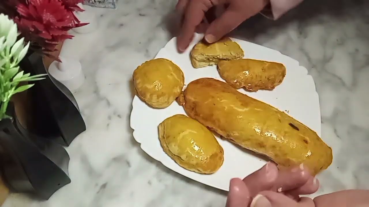 طريقة صنع العجينة المورقة او pâte feuilletée بدون زبدة و لا مرغرين مع صنع باتاي