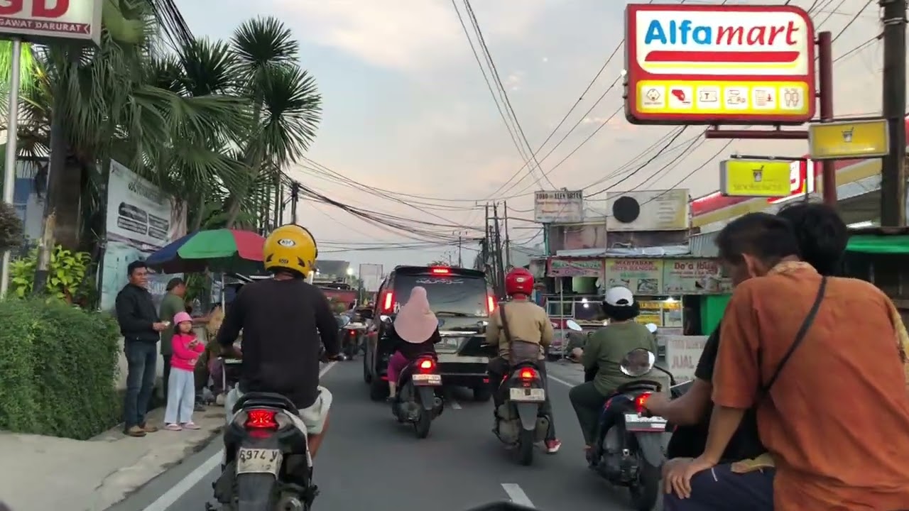 Suasana jalan sore dari Kunciran Pepabri sampai Pedurenan Ciledug via Pasar Bengkok | Tangerang