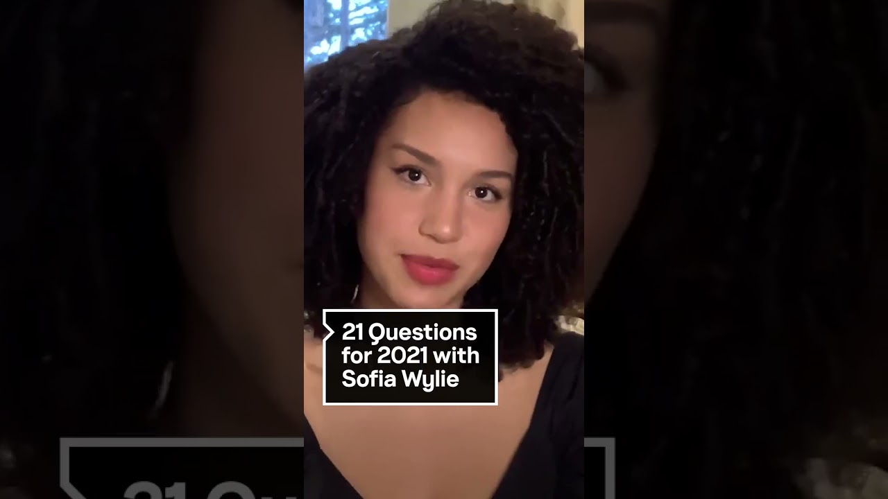 Sofia Wylie Interview W/ MTV and Larry Saperstein