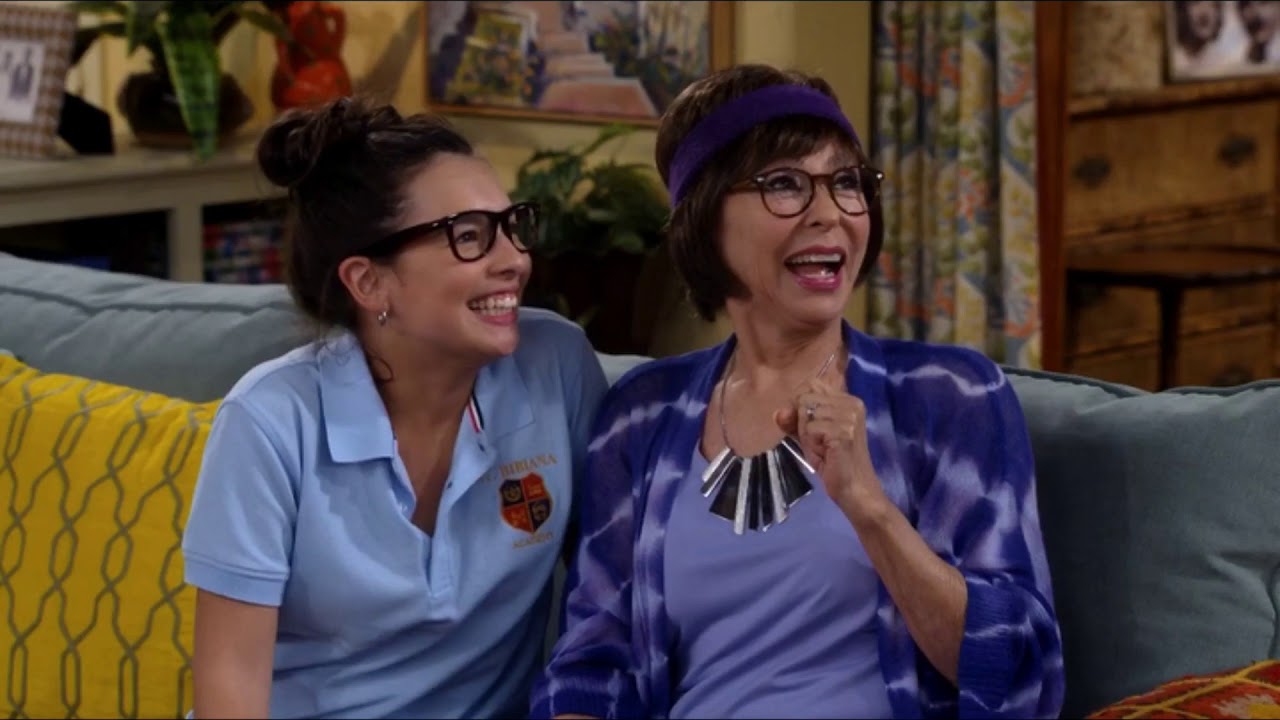 Elena Alvarez Happy/Cute/Dorky Logoless Scenes (LINK IN DESC)