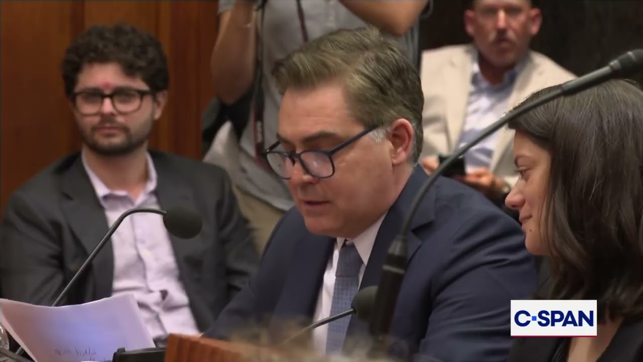 Jim Acosta: 
