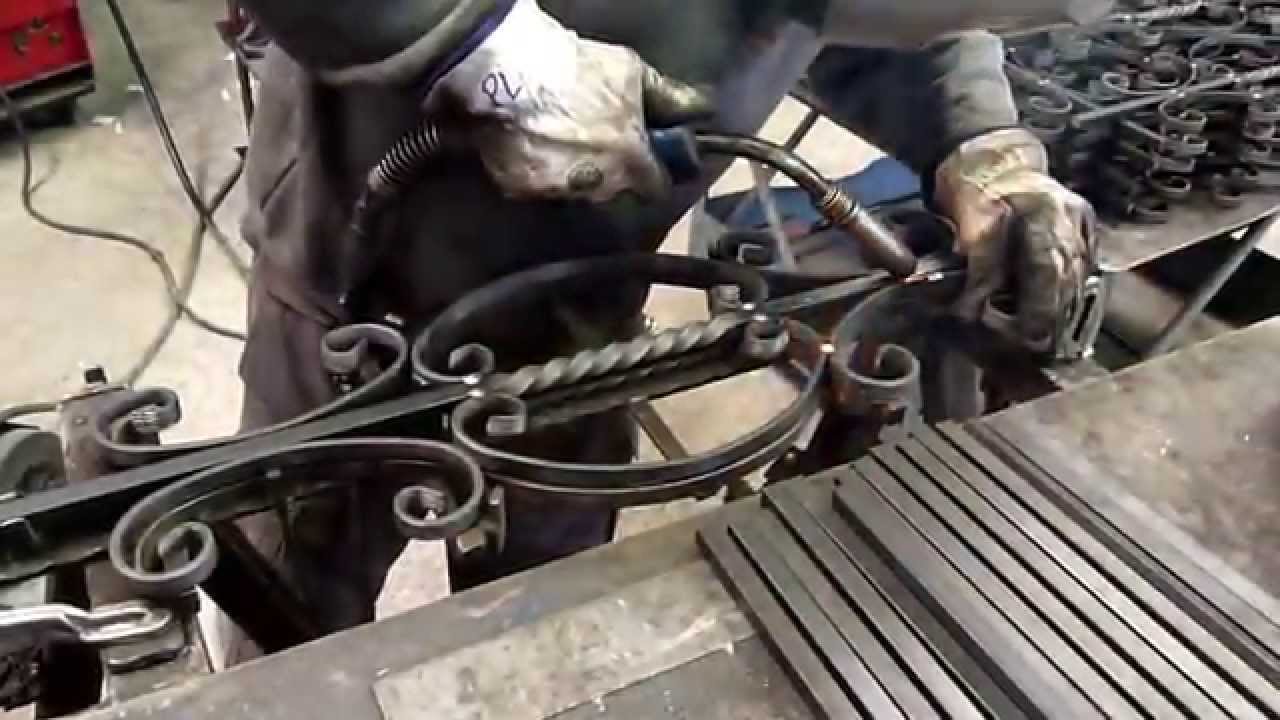 Como hacer un balaustre de Forja artistica - How to make a baluster of forging artistic