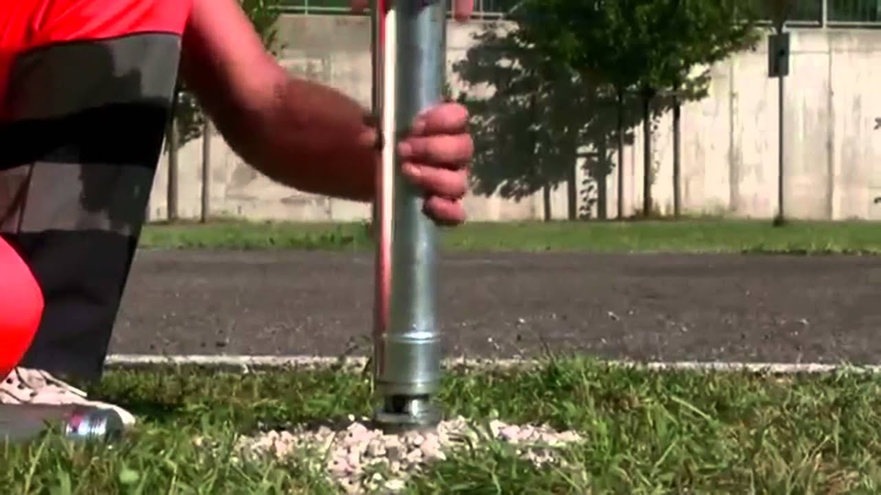 Padova, Una Molla E Il Paletto Torna Su