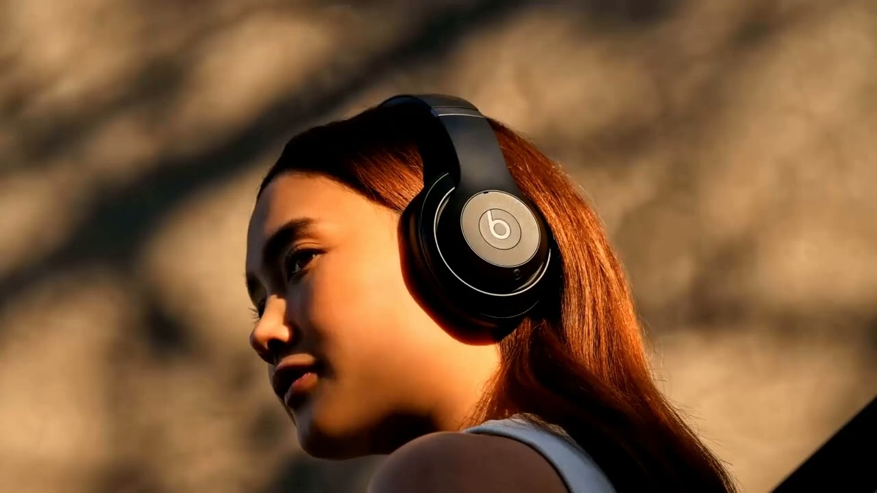 Beats Studio Pro Wireless Headphones Review: Lossless Audio, Spatial Sound & Serious Battery Life