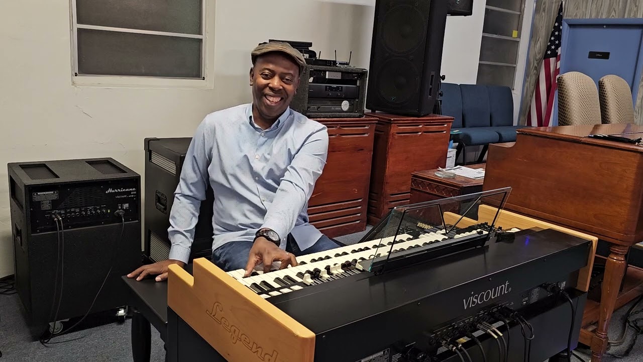 Viscount Legend Organ, Viscount Hurricane 210, Leslie 3300, COGIC, Hammond B3