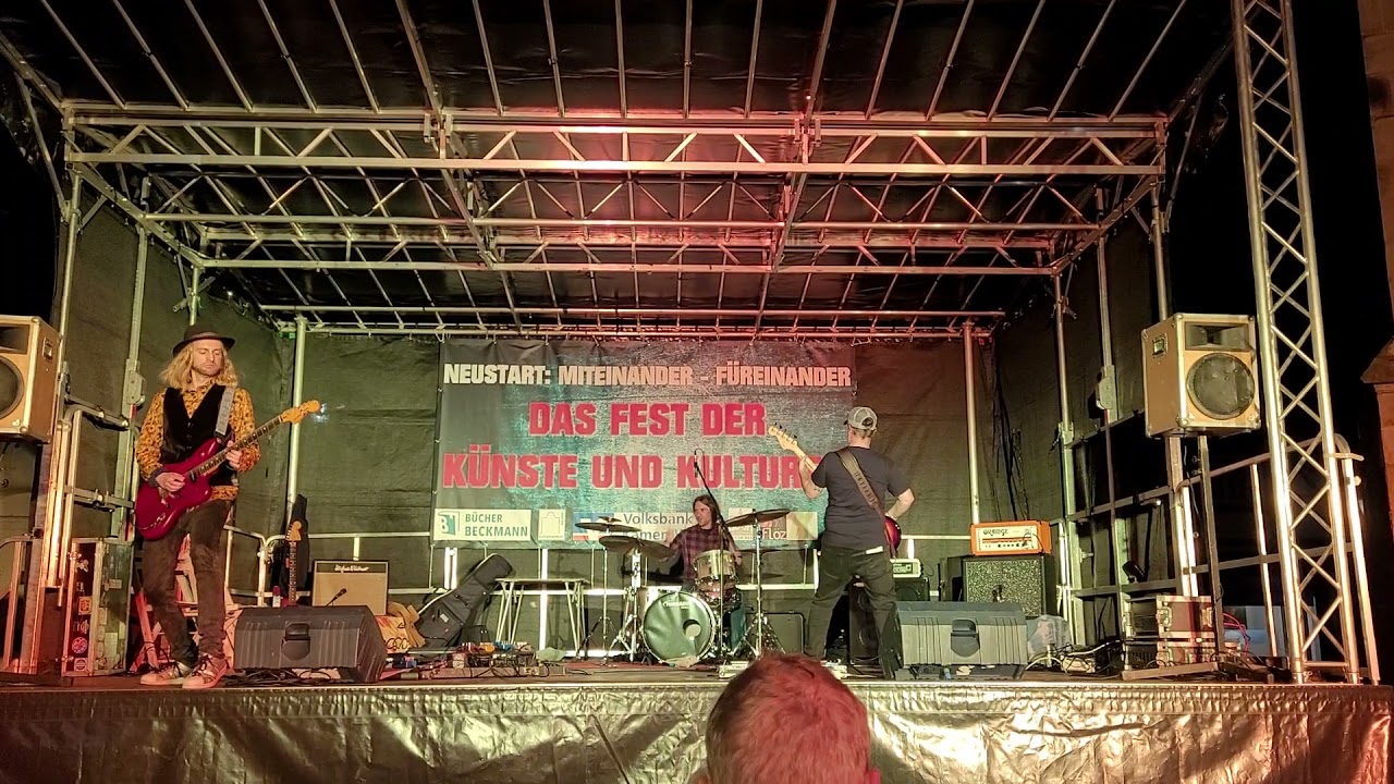 Nazca Space Fox Live in Werne