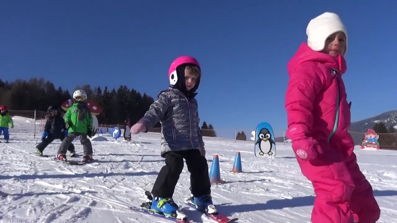 Imparare a sciare a 3 anni - nella Scuola Sci Dobbiaco