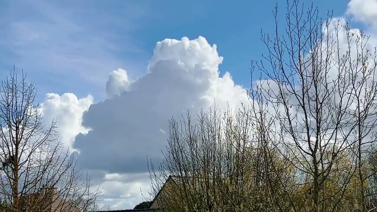 Belle cellule pluvieuse de mon côté avec du grésil et des températures bien fraîche