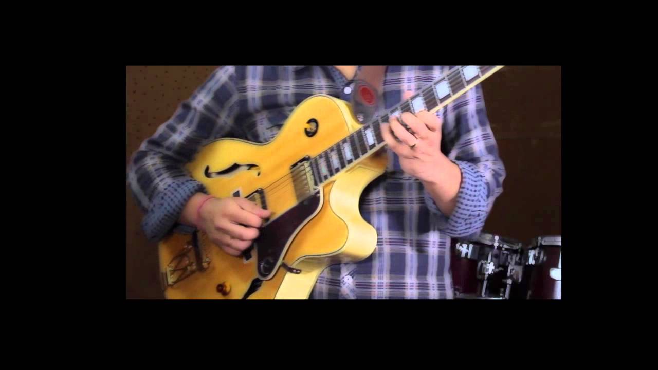 Bolly Jazz - ek ladki bheegi bhaagi (bollywood cover)