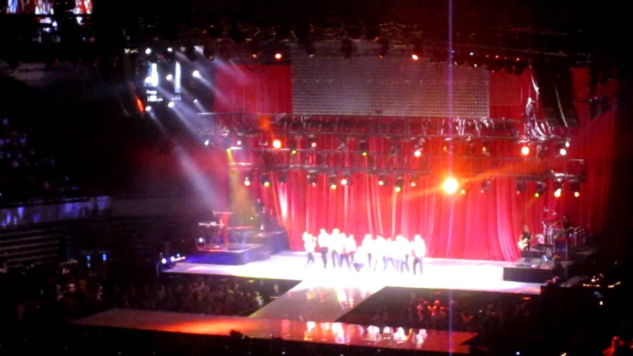 glee concer 6-18-11 - don't stop believin