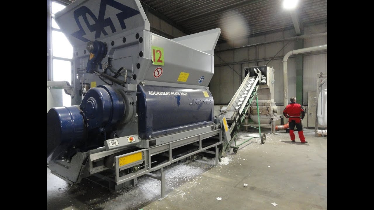 Lindner Micromat Plus 2000 Shredder - PP Lumps / Purgings