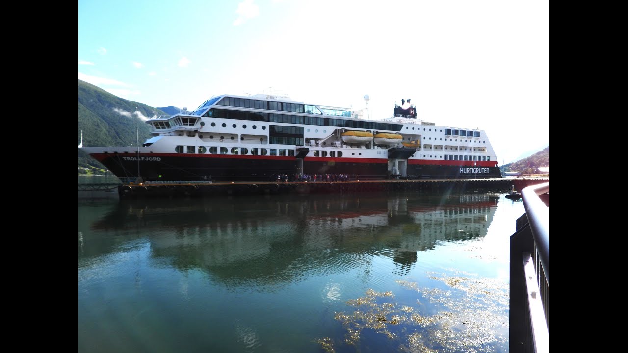 Hurtigruten Svalbard Express  Cruise Part 2
