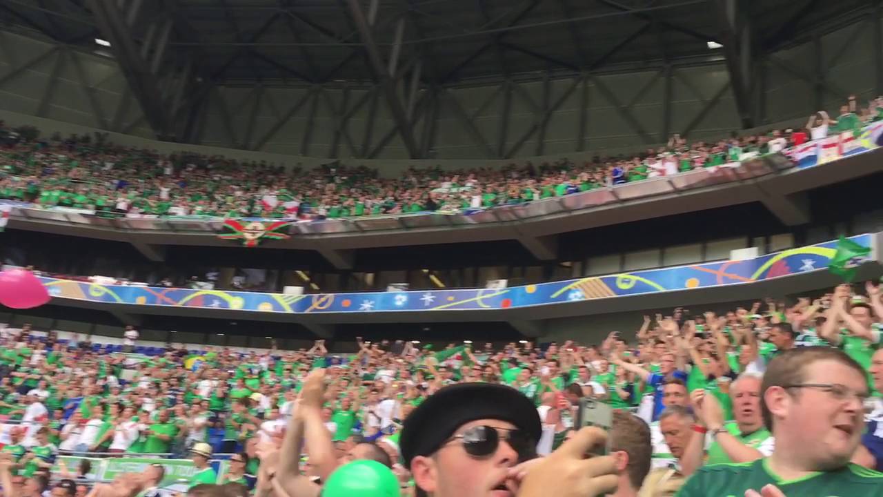 Northern Ireland fans sing sweet Caroline (Northern Ireland V Ukraine Euros 2016 France)