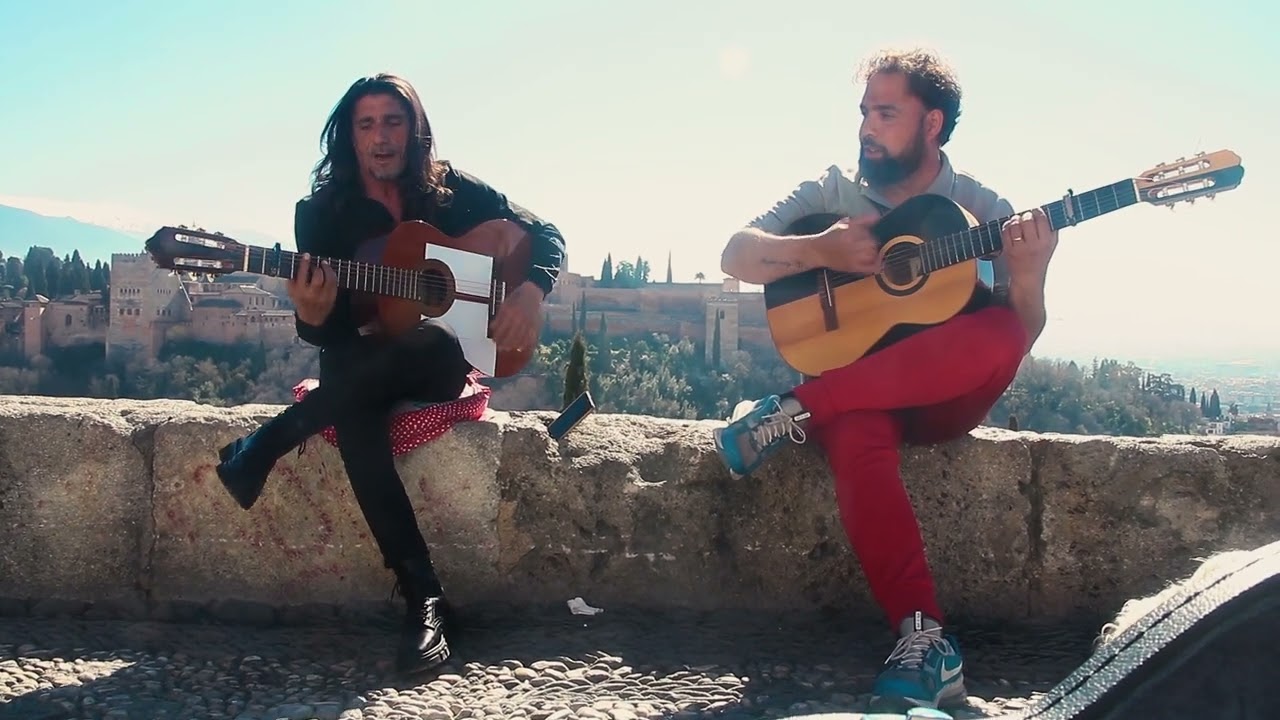 chipirón de granada y el chalo . somos diferentes.