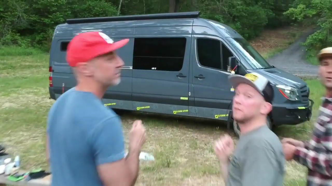 Hipcamping at WINDWOODRIVERS
