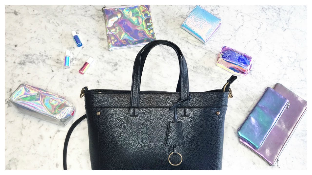 Organización De Bolsa // Que Guardo En Mi Bolsa! 2019