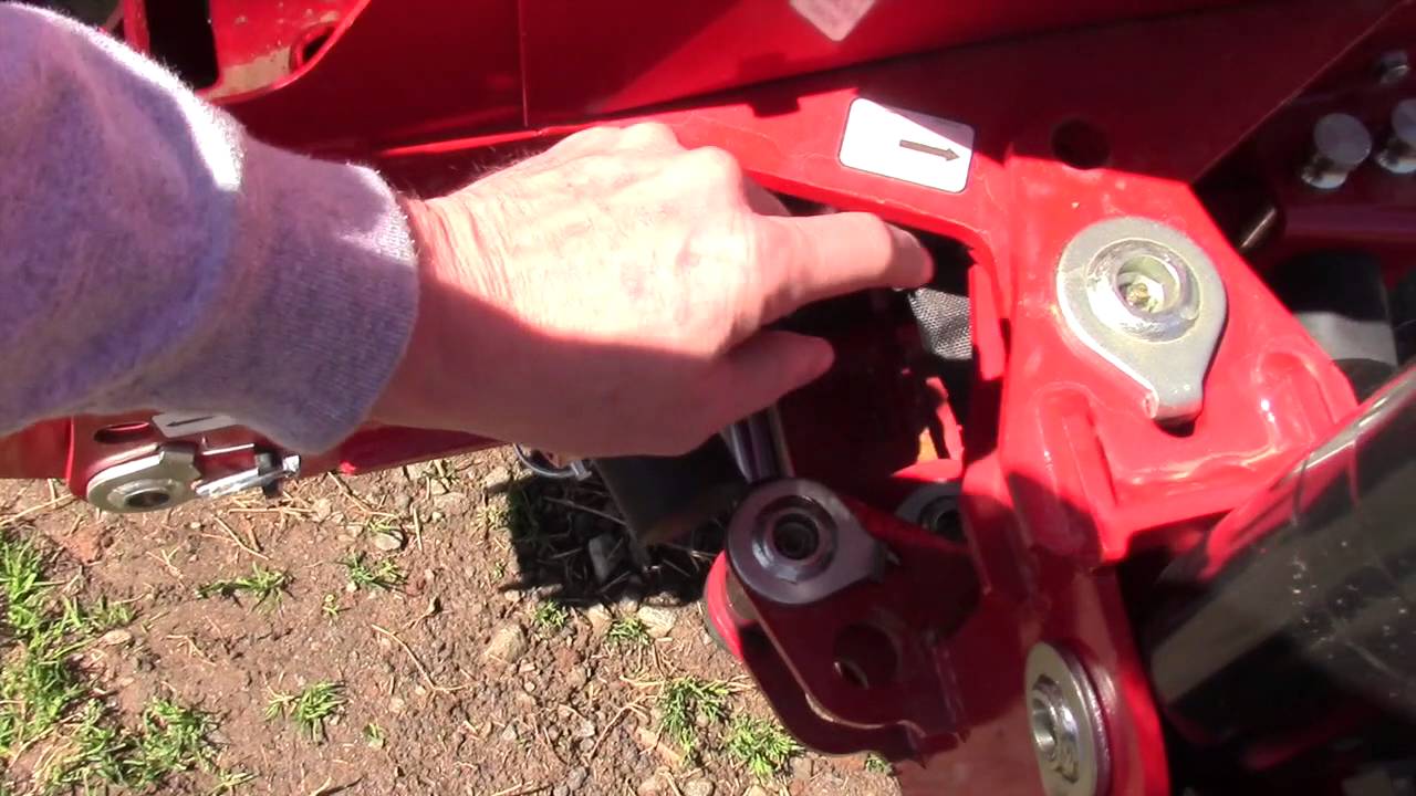 Massey Ferguson GC 1720 Tractor Loader Backhoe Review