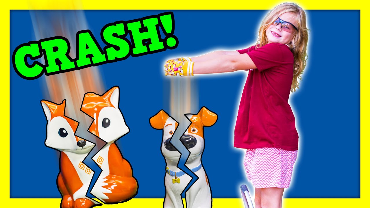 Assistant Has a Piggy Bank Surprise with Paw Patrol