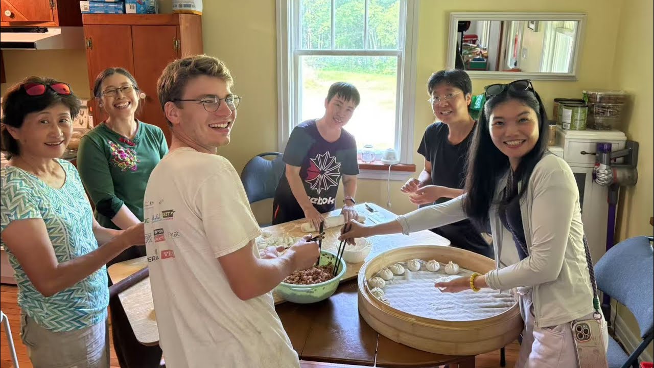 国际化种菜田园生活 Internationalized countryside life with volunteers