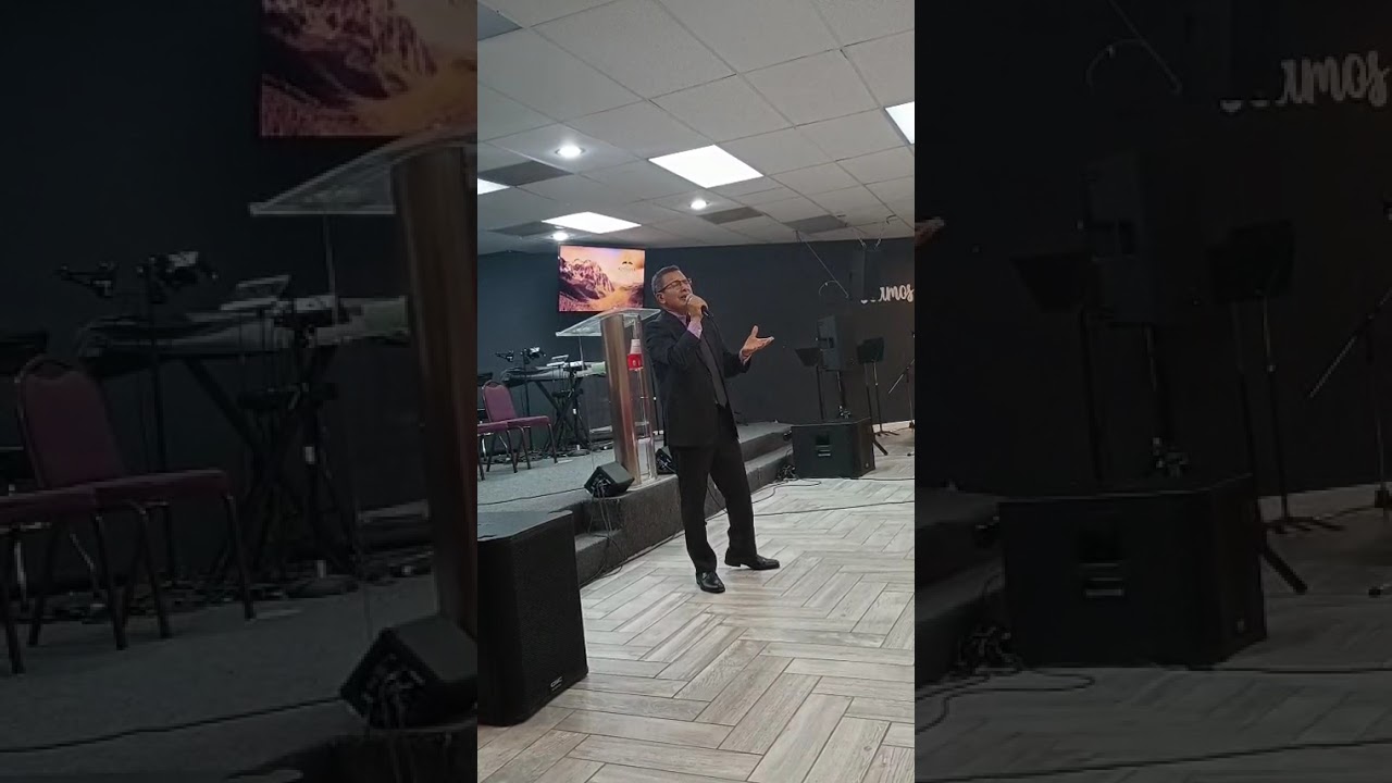 Adorando al Señor nuestro Dios A Dios Sea la Gloria