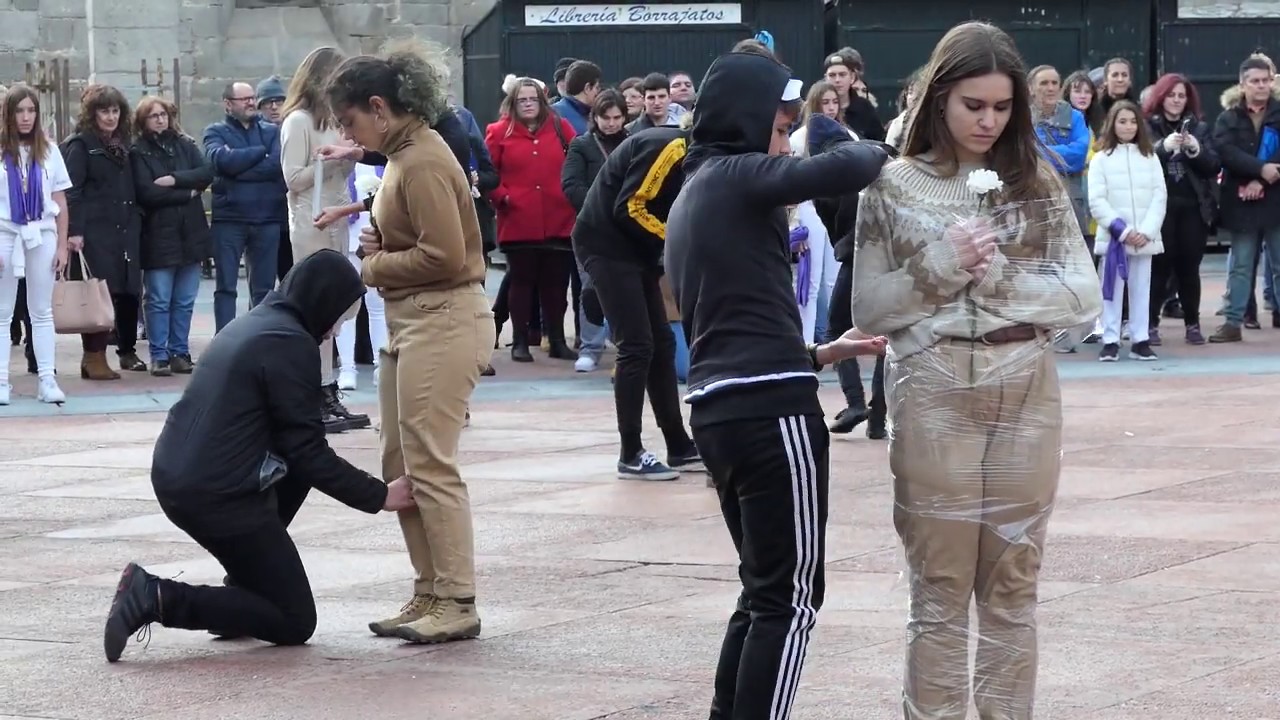 Performance Día contra la Violencia de Género