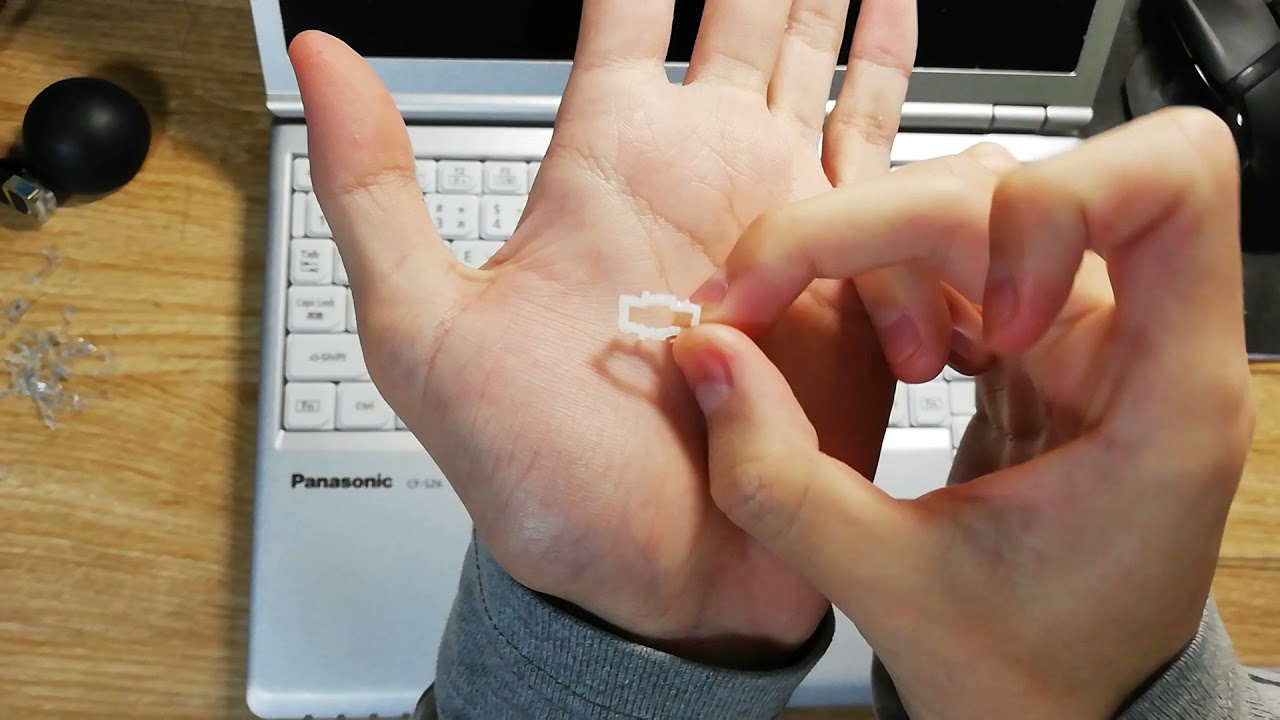 Panasonic ノートpc キーボードのボタンを外す動画