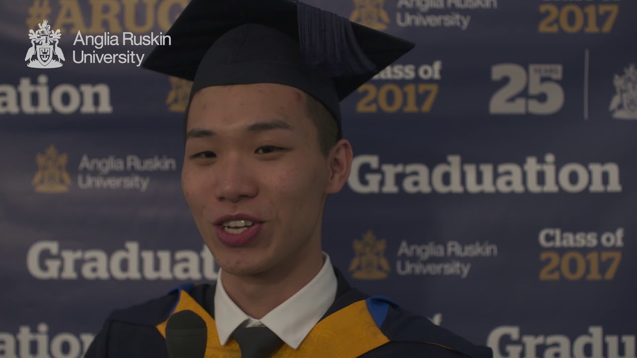 2017 Graduate Ivan talks about his Optometry course