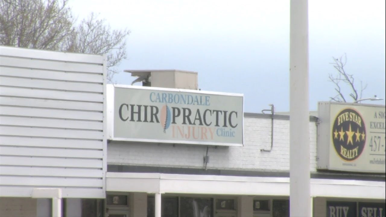 Police Investigate Rooftop AC Thefts at Multiple Businesses in Carbondale Shopping Center