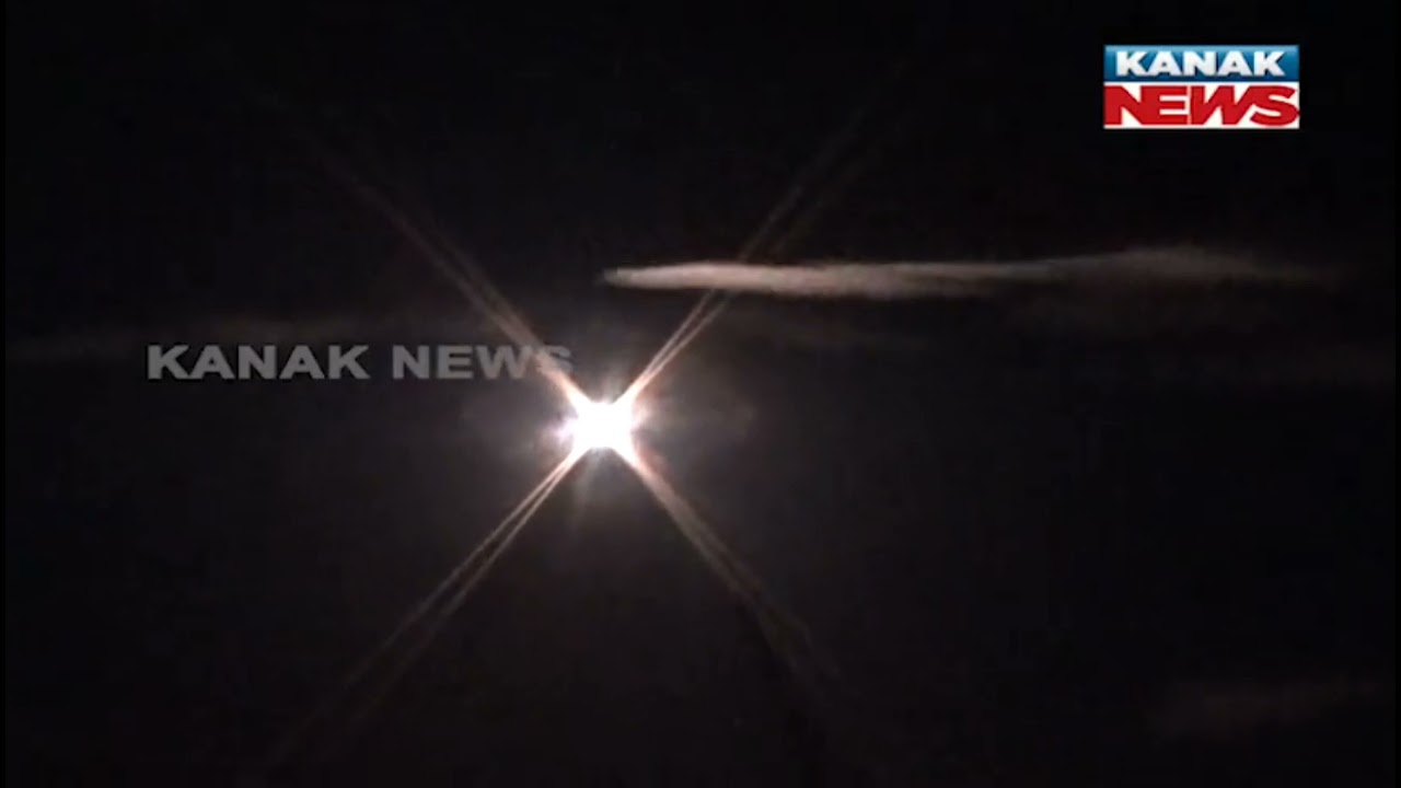 Agni-5 missile night time test. Kanak News exclusive. SFC user trial MIRV.