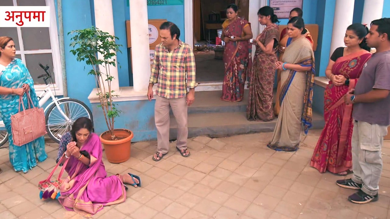Anupama Update: Moti Baa Ne Udaya Anupama Ka Mazak, Anupama Ko Nahi Mile Uski Mehnat Ke Paise