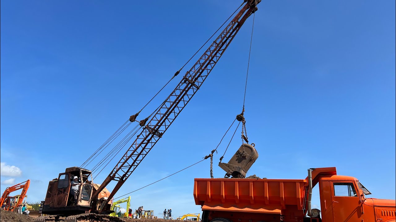 Part 1 - Classic NCK Rapier Dragline Excavator / A quick chat with its proud owner…