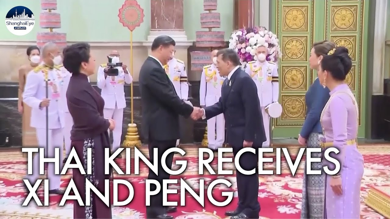 Thai King Maha Vajiralongkorn receives APEC leaders including Xi, Harris & Macron in royal palace