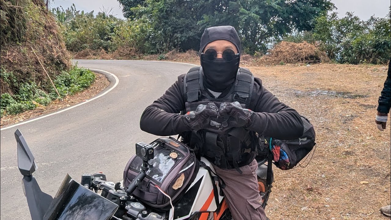 My first Moto vlog #Road trip with friends #walong #dong valley ( part- 1)