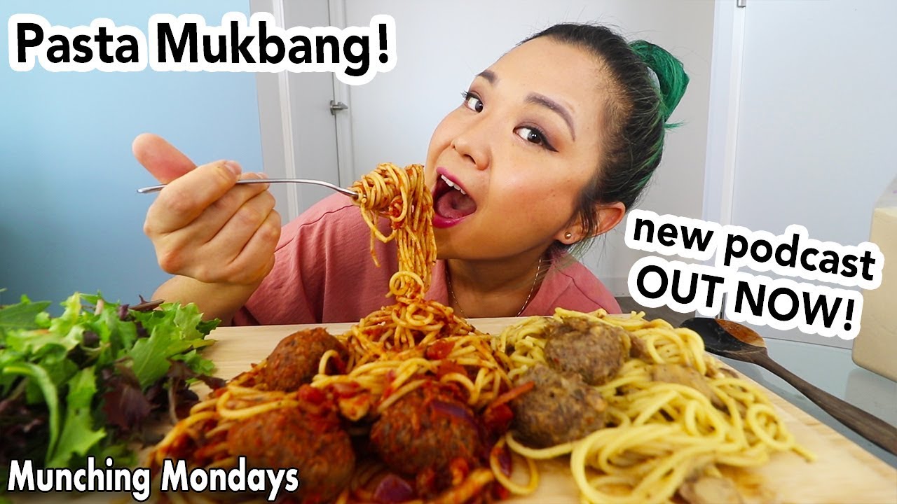СПАГЕТТИ С ФРИКАДЕЛЬКАМИ ВЕГАНСКИЙ МУКБАНГ и 2 разных соуса // Munching Mondays, выпуск 39