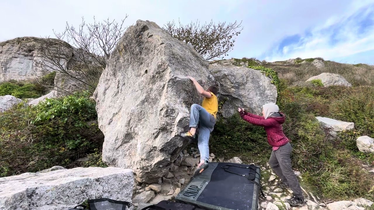 Pleasant Greetings. The Cuttings Boulderfield, Portland. V6 7a. #bouldering
