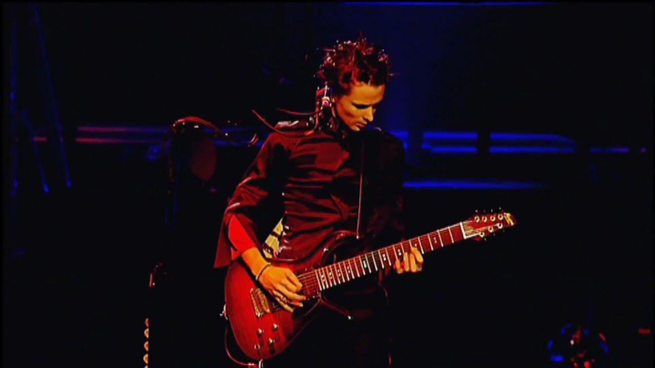 Muse - Citizen Erased @ Le Z&eacute;nith, Paris 2001 [Hullabaloo]